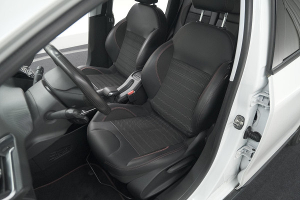 Peugeot 2008 PureTech 110 EAT6 GT-Line | Trekhaak | Camera | Navigatie | Parkeersensoren