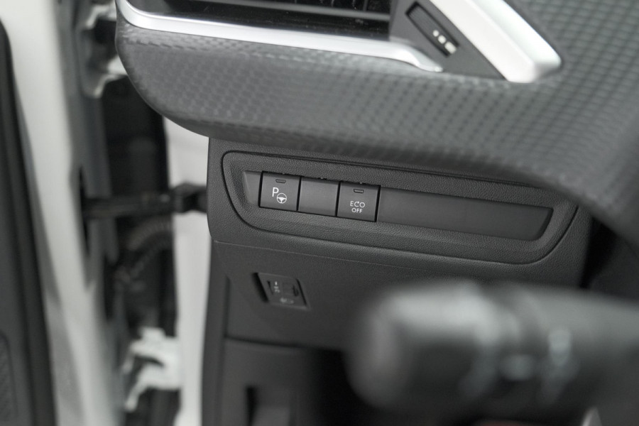 Peugeot 2008 PureTech 110 EAT6 GT-Line | Trekhaak | Camera | Navigatie | Parkeersensoren