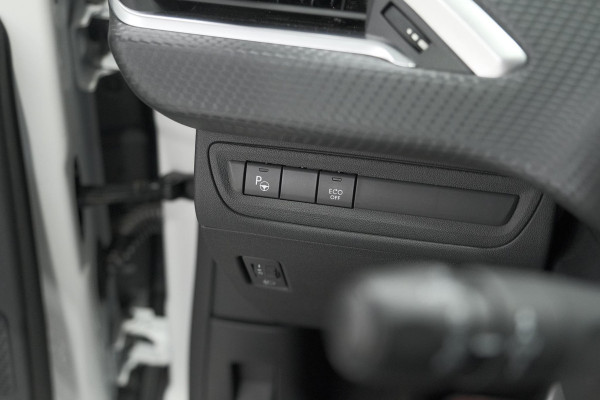 Peugeot 2008 PureTech 110 EAT6 GT-Line | Trekhaak | Camera | Navigatie | Parkeersensoren