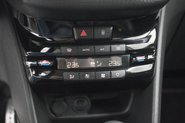 Peugeot 2008 PureTech 110 EAT6 GT-Line | Trekhaak | Camera | Navigatie | Parkeersensoren