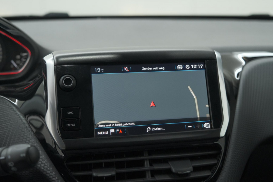 Peugeot 2008 PureTech 110 EAT6 GT-Line | Trekhaak | Camera | Navigatie | Parkeersensoren