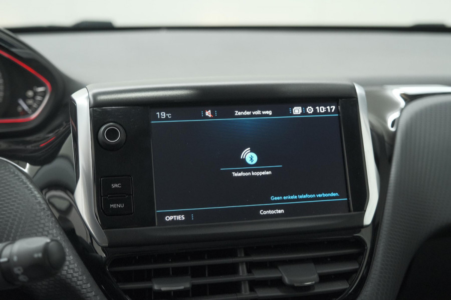 Peugeot 2008 PureTech 110 EAT6 GT-Line | Trekhaak | Camera | Navigatie | Parkeersensoren