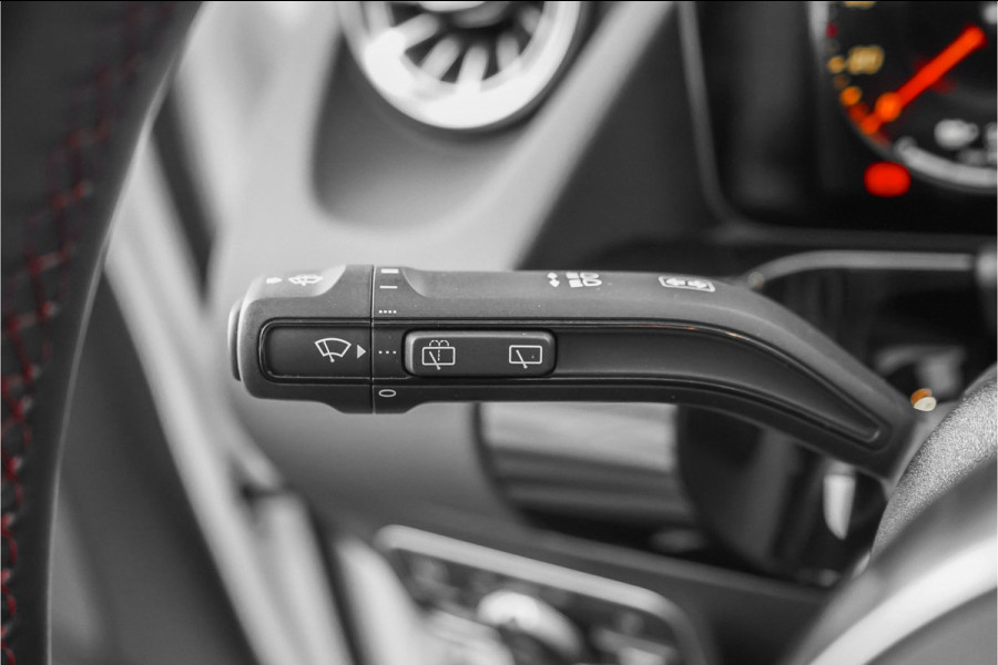 Mercedes-Benz EQA 250 Edition 1 67 kWh AMG Line Pano Camera Stoelverw