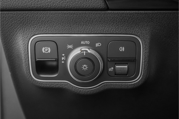 Mercedes-Benz EQA 250 Edition 1 67 kWh AMG Line Pano Camera Stoelverw
