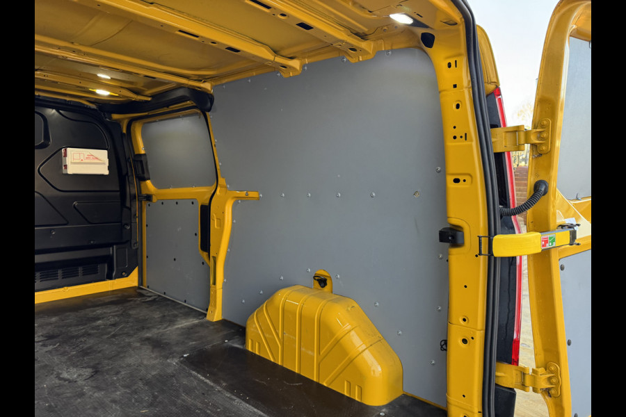 Ford Transit Custom 320 2.0 TDCI L2H1 Trend Trekhaak LED Airco Cruise Imperiaal Ladder Stoelverwarming Parkeersensoren Voor en Achter