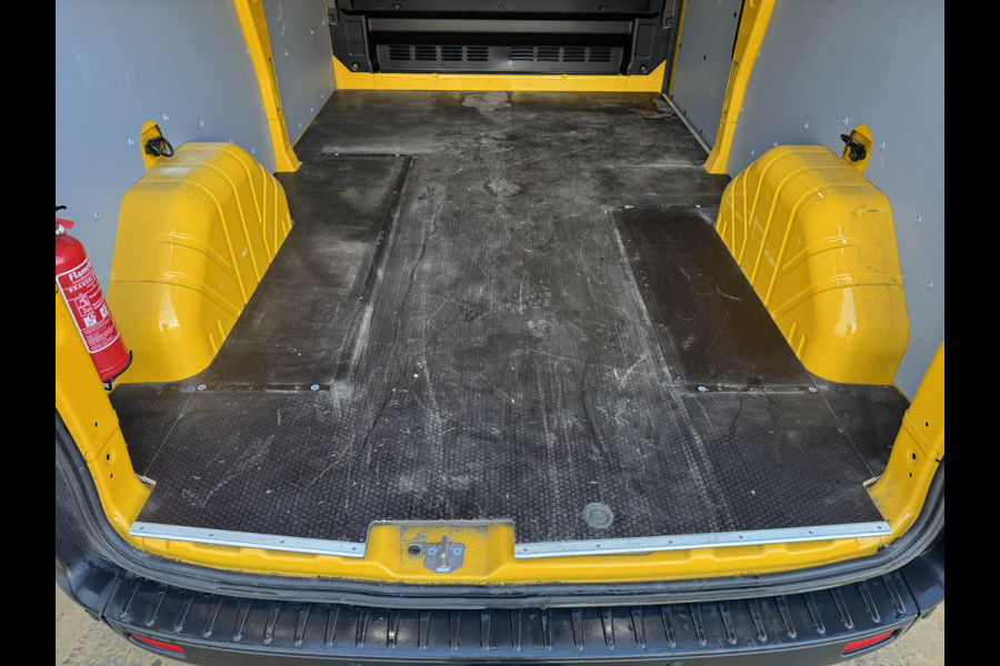 Ford Transit Custom 320 2.0 TDCI L2H1 Trend Trekhaak LED Airco Cruise Imperiaal Ladder Stoelverwarming Parkeersensoren Voor en Achter