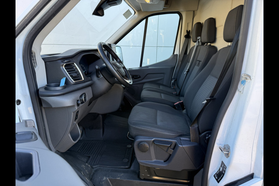 Ford E-Transit 350 68kWh 184PK 317km WLTP 97.5% (SOH) BEV Snelladen L2H3 360° Camera Climate Control Cruise Control Navigatie Carplay Parkeersensoren voor achter