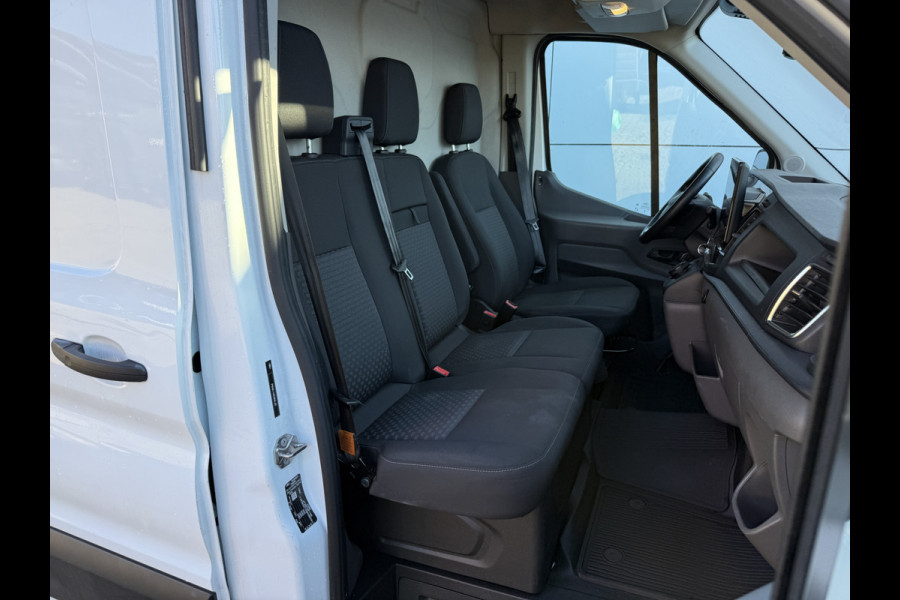 Ford E-Transit 350 68kWh 184PK 317km WLTP 97.5% (SOH) BEV Snelladen L2H3 360° Camera Climate Control Cruise Control Navigatie Carplay Parkeersensoren voor achter