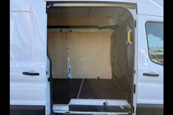 Ford E-Transit 350 68kWh 184PK 317km WLTP 97.5% (SOH) BEV Snelladen L2H3 360° Camera Climate Control Cruise Control Navigatie Carplay Parkeersensoren voor achter