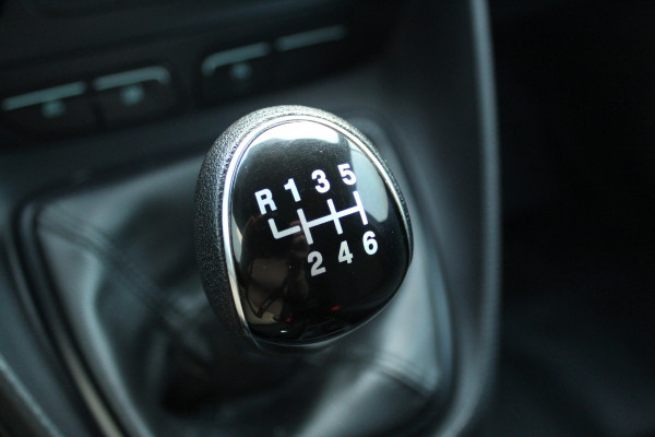 Ford Transit Connect 1.0 100 pk Ecoboost L1 Trend Parkeer Sensoren, Cruise Control, Airco, Zijschuifdeur rechts