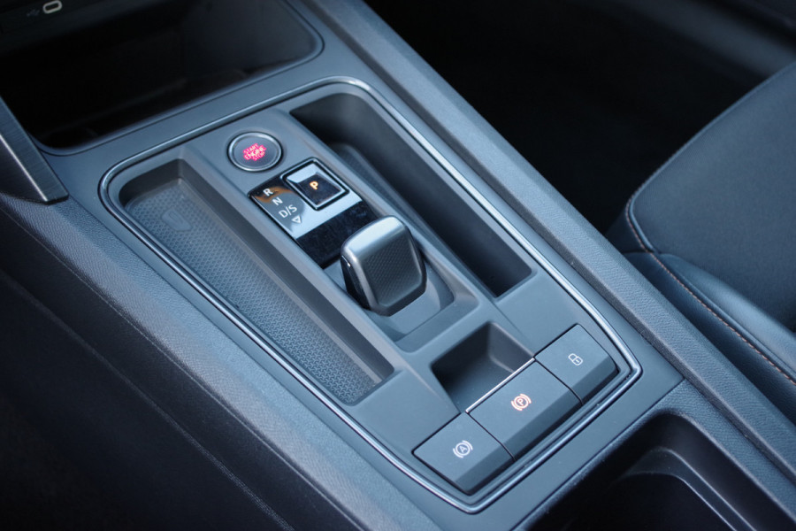 CUPRA Formentor 1.4 e-Hybrid VZ 245 PK Copper Edition PHEV, Panoramadak, Camera, Carplay, Adap. Cruise Control