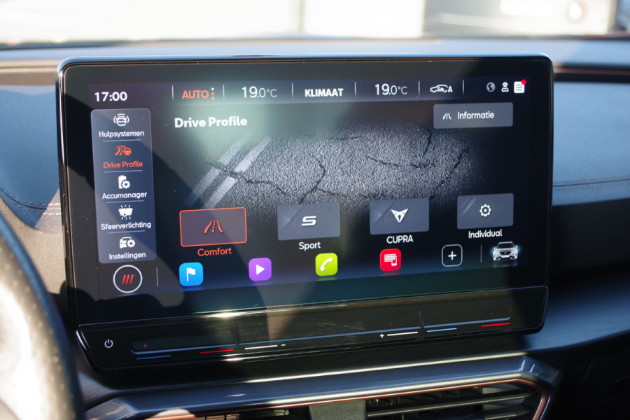 CUPRA Formentor 1.4 e-Hybrid VZ 245 PK Copper Edition PHEV, Panoramadak, Camera, Carplay, Adap. Cruise Control