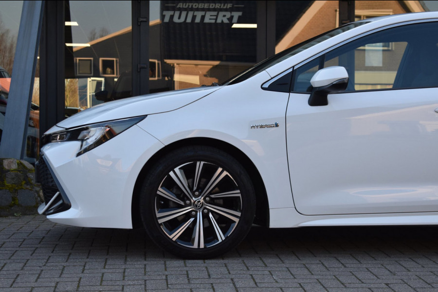 Toyota Corolla 1.8 Hybrid Dynamic | CAMERA | STOELVERWARMING | APPLE CARPLAY | ANDROID AUTO | NAP |