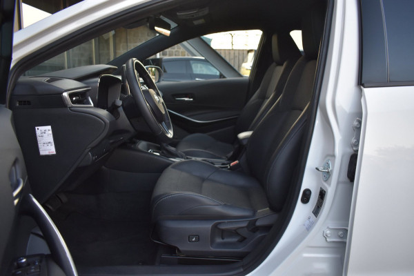 Toyota Corolla 1.8 Hybrid Dynamic | CAMERA | STOELVERWARMING | APPLE CARPLAY | ANDROID AUTO | NAP |