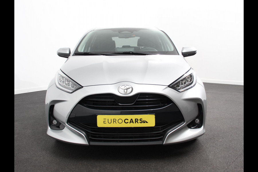 Toyota Yaris 1.5 Hybrid Dynamic Automaat Climate control | Cruise control adaptieve | LED | Achteruitrijcamera | Lane assist | Apple Carplay/ Android Auto |