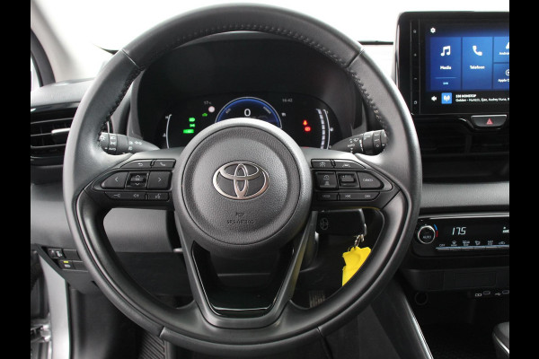 Toyota Yaris 1.5 Hybrid Dynamic Automaat Climate control | Cruise control adaptieve | LED | Achteruitrijcamera | Lane assist | Apple Carplay/ Android Auto |