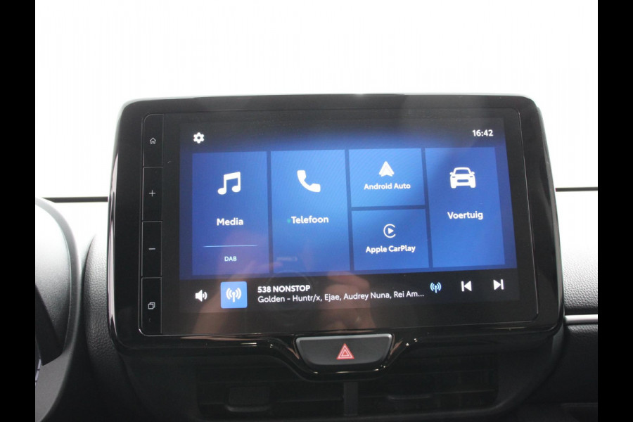 Toyota Yaris 1.5 Hybrid Dynamic Automaat Climate control | Cruise control adaptieve | LED | Achteruitrijcamera | Lane assist | Apple Carplay/ Android Auto |