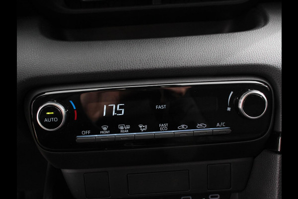 Toyota Yaris 1.5 Hybrid Dynamic Automaat Climate control | Cruise control adaptieve | LED | Achteruitrijcamera | Lane assist | Apple Carplay/ Android Auto |