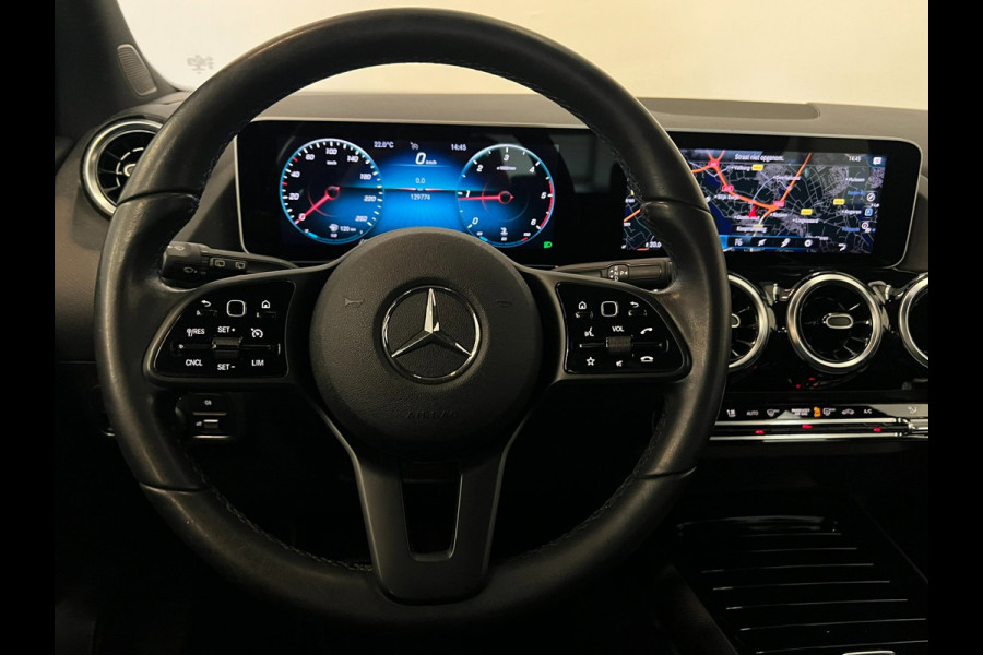 Mercedes-Benz B-Klasse 180d / NL-auto / Widescreen / CarPlay / Stoelverwarming