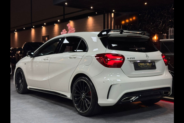 Mercedes-Benz A-Klasse 250|MOTORSPORT|STOELVER|NAVI|CRUISE|PANO