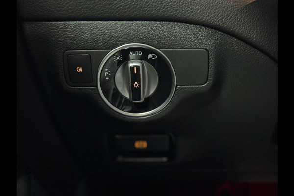 Mercedes-Benz A-Klasse 250|MOTORSPORT|STOELVER|NAVI|CRUISE|PANO