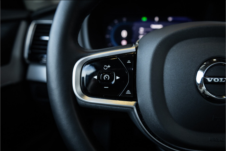 Volvo XC90 2.0 T8 Plug-in hybrid AWD Plus Dark - Panorama | H&K | Memory | Elek. Trekhaak