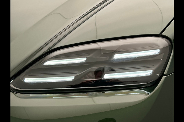 Porsche Macan 100 kWh | Pano/Dak | 22'' Velgen | Origineel NL