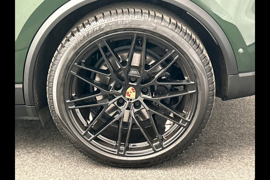 Porsche Macan 100 kWh | Pano/Dak | 22'' Velgen | Origineel NL