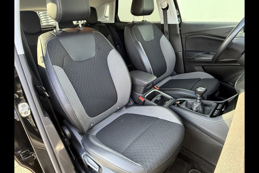 Opel Grandland X BWJ 2020 | 1.2T 131PK Business Executive | CLIMA | NAVI | CARPLAY | CAMERA A | PRIVACY GLASS | PDC 2X | LICHTMETAAL | CRUISE |