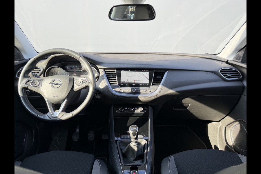 Opel Grandland X BWJ 2020 | 1.2T 131PK Business Executive | CLIMA | NAVI | CARPLAY | CAMERA A | PRIVACY GLASS | PDC 2X | LICHTMETAAL | CRUISE |
