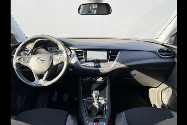 Opel Grandland X BWJ 2020 | 1.2T 131PK Business Executive | CLIMA | NAVI | CARPLAY | CAMERA A | PRIVACY GLASS | PDC 2X | LICHTMETAAL | CRUISE |
