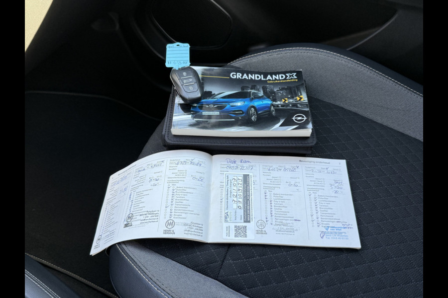 Opel Grandland X BWJ 2020 | 1.2T 131PK Business Executive | CLIMA | NAVI | CARPLAY | CAMERA A | PRIVACY GLASS | PDC 2X | LICHTMETAAL | CRUISE |