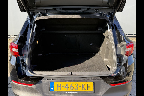 Opel Grandland X BWJ 2020 | 1.2T 131PK Business Executive | CLIMA | NAVI | CARPLAY | CAMERA A | PRIVACY GLASS | PDC 2X | LICHTMETAAL | CRUISE |