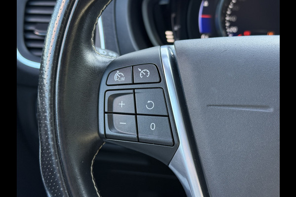 Volvo V40 BWJ 2018 | 2.0 D3 150PK R-DESIGN | TREKHAAK | PANO DAK | LEER | CAMERA A | CLIMA | NAVI | STOELVERW | PREMIUM AUDIO