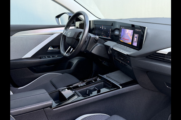 Opel Astra BWJ 2022 | SOH 97,5% 1.6 Hybrid 181PK SPORT | CAMERA A | CLIMA | NAVI | SPORTSTOELEN | STOEL&STUUR VERW | PDC 2X | CARPLAY | PRIVACY GLASS |