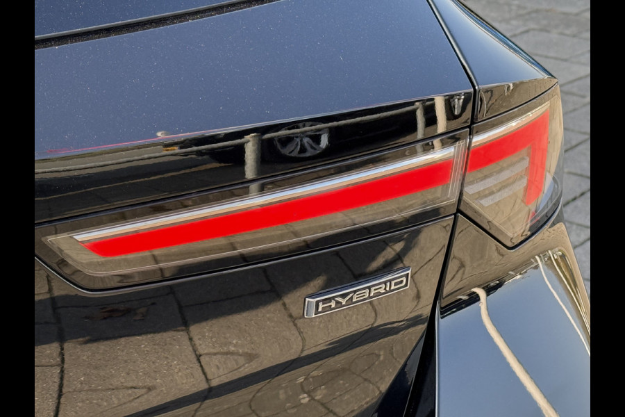 Opel Astra BWJ 2022 | SOH 97,5% 1.6 Hybrid 181PK SPORT | CAMERA A | CLIMA | NAVI | SPORTSTOELEN | STOEL&STUUR VERW | PDC 2X | CARPLAY | PRIVACY GLASS |