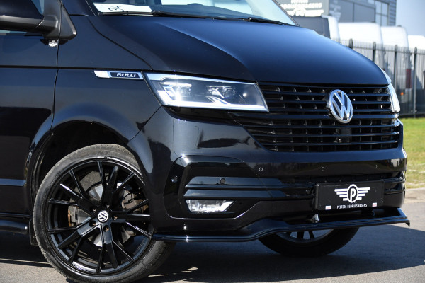 Volkswagen Transporter 2.0 TDI L2H1 32 DC Bulli Virtual, Adaptieve Cruise, Carplay, LED, 150PK, Stoelverwarming, Trekhaak, 2 x Schuifdeur, Standkachel, Uniek!