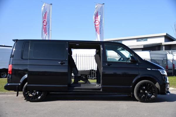 Volkswagen Transporter 2.0 TDI L2H1 32 DC Bulli Virtual, Adaptieve Cruise, Carplay, LED, 150PK, Stoelverwarming, Trekhaak, 2 x Schuifdeur, Standkachel, Uniek!