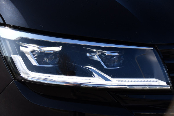 Volkswagen Transporter 2.0 TDI L2H1 32 DC Bulli Virtual, Adaptieve Cruise, Carplay, LED, 150PK, Stoelverwarming, Trekhaak, 2 x Schuifdeur, Standkachel, Uniek!