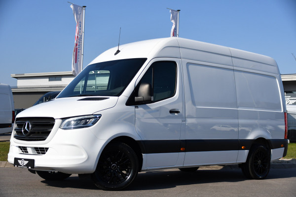 Mercedes-Benz Sprinter 319 V6 3.0 CDI L2H2 PB Edition Camera, Cruise, Carplay, 3500kg Trekhaak, 10,5'' Mbux, LED, Stoelverwarming, Automaat Uniek!