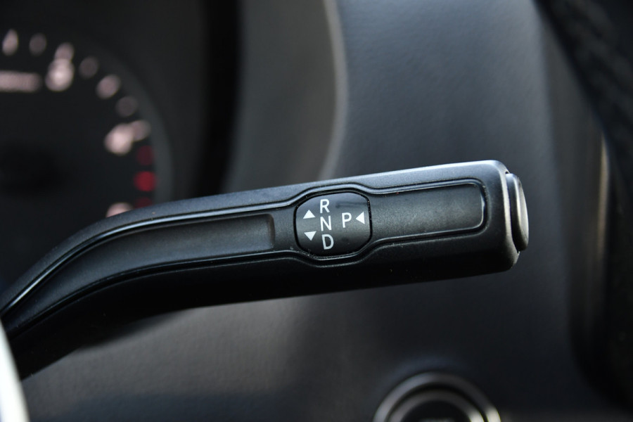 Mercedes-Benz Sprinter 319 V6 3.0 CDI L2H2 PB Edition Camera, Cruise, Carplay, 3500kg Trekhaak, 10,5'' Mbux, LED, Stoelverwarming, Automaat Uniek!