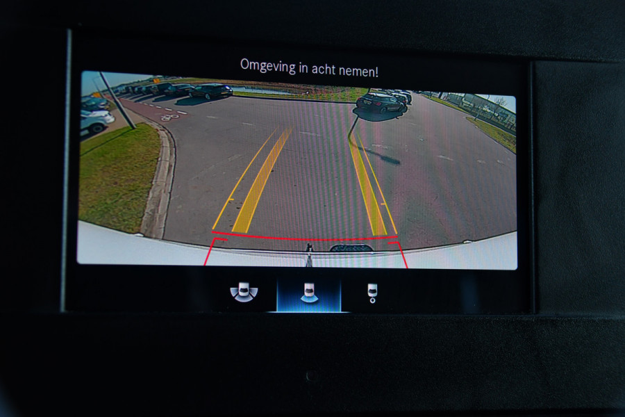 Mercedes-Benz Sprinter 319 V6 3.0 CDI L2H2 PB Edition Camera, Cruise, Carplay, 3500kg Trekhaak, 10,5'' Mbux, LED, Stoelverwarming, Automaat Uniek!
