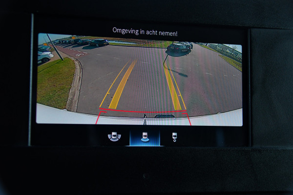 Mercedes-Benz Sprinter 319 V6 3.0 CDI L2H2 PB Edition Camera, Cruise, Carplay, 3500kg Trekhaak, 10,5'' Mbux, LED, Stoelverwarming, Automaat Uniek!