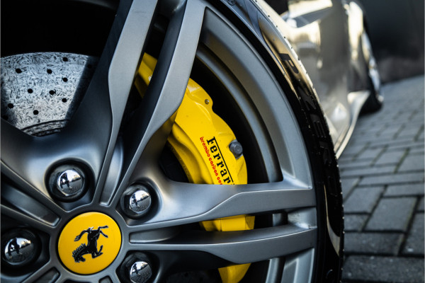 Ferrari Portofino 3.9 V8 HELE - Grigio Ferro | Carbon | Memory