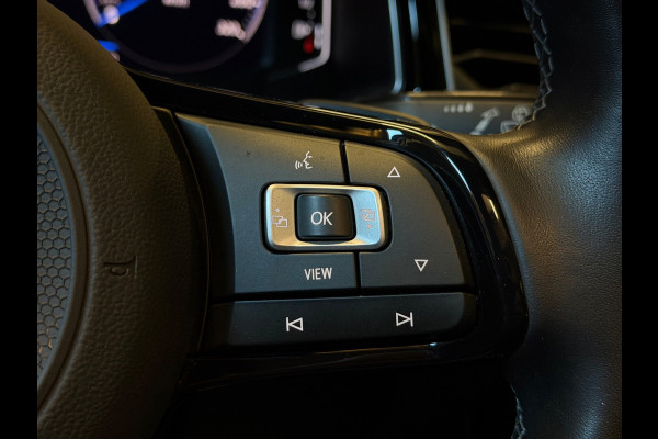 Volkswagen T-Roc 2.0 TSI 4Motion R|PANO|AKRA|KEYLESS|BEATS|BOMVOL!