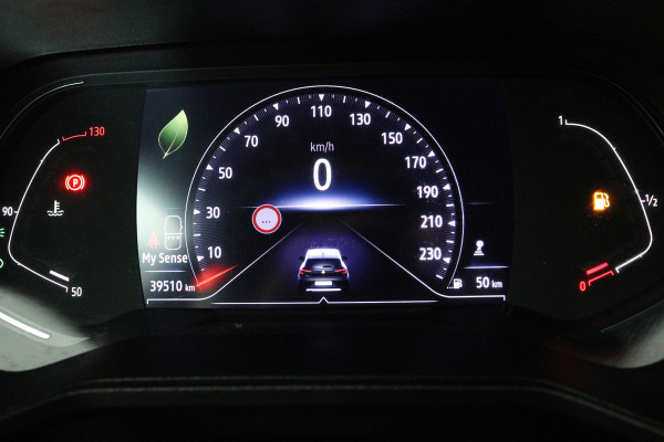 Renault Clio 1.0 TCe Intens (CARPLAY, CRUISE CONTROL, LANE-ASSIST, PARKEERSENSOREN, NAVIGATIE)