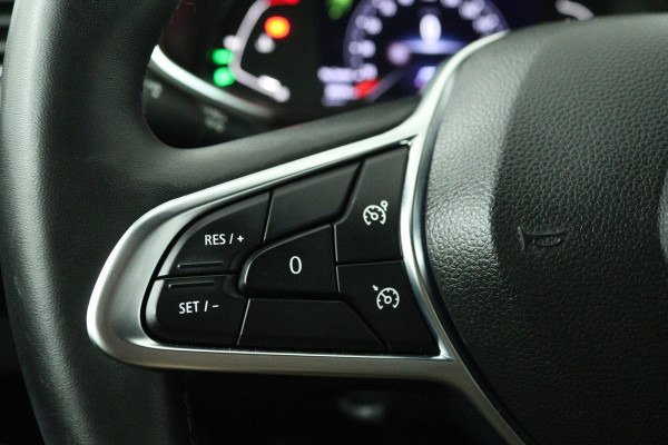 Renault Clio 1.0 TCe Intens (CARPLAY, CRUISE CONTROL, LANE-ASSIST, PARKEERSENSOREN, NAVIGATIE)