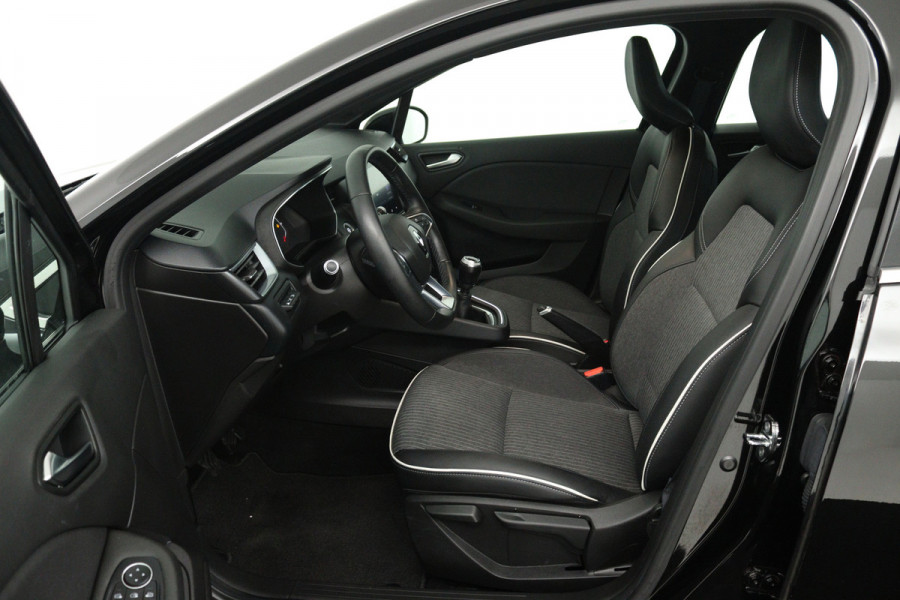 Renault Clio 1.0 TCe Intens (CARPLAY, CRUISE CONTROL, LANE-ASSIST, PARKEERSENSOREN, NAVIGATIE)