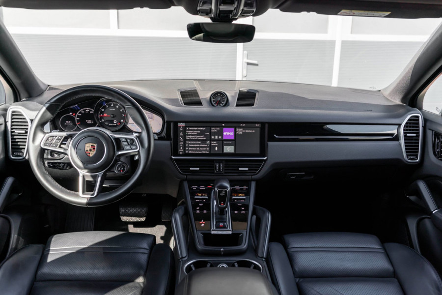 Porsche Cayenne Coupé 3.0 PANO LED LEDER