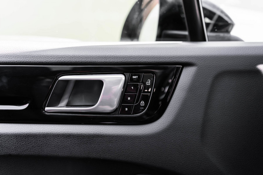 Porsche Cayenne Coupé 3.0 PANO LED LEDER